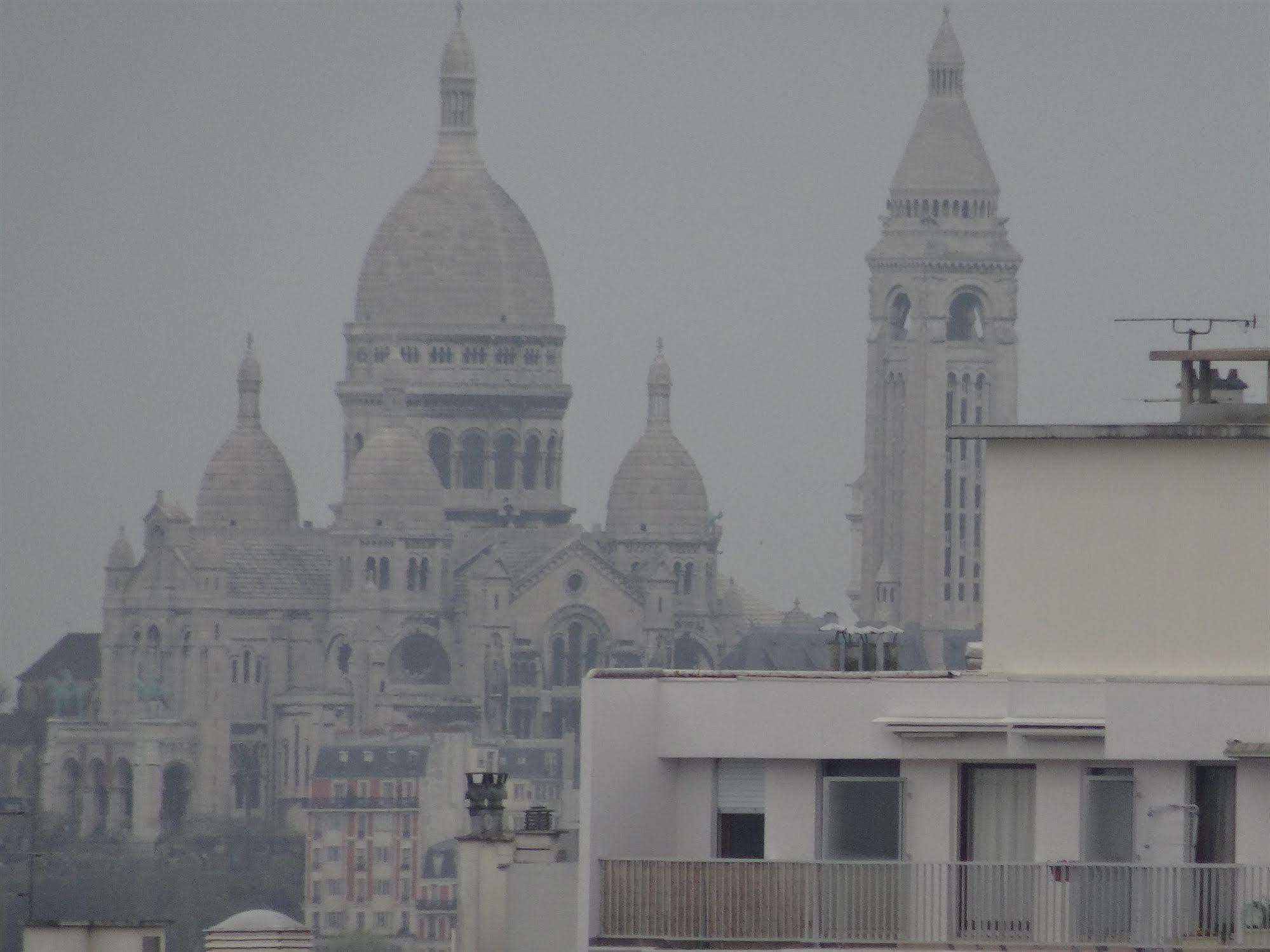 Hotel Ermitage Paris Exterior photo The Basilica of the Sacré-Cœur, Paris